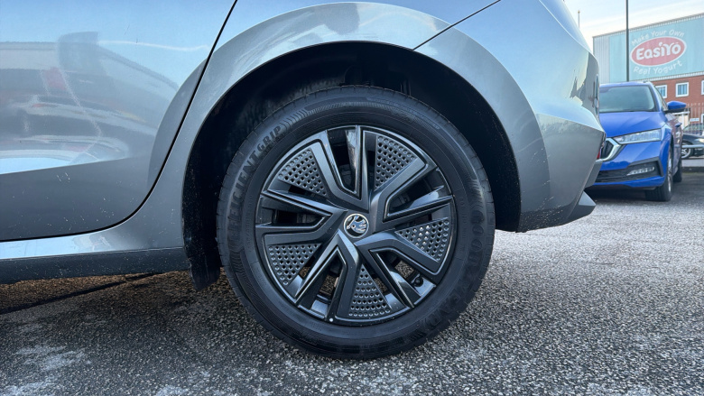 Skoda Fabia 1.0 TSI 110 Colour Edition 5dr Petrol Hatchback